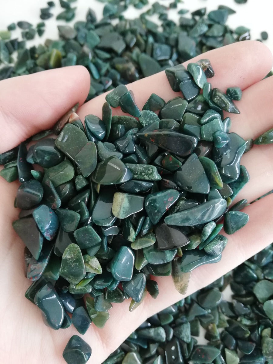 Bloodstone Chips 1KG (IN) Bloodstone Chips 1KG (IN)